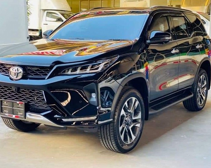 บริการ Fortuner 7 ที่นั่งตัวใหม่ล่าสุด