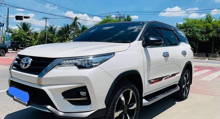 บริการรถ Fortuner 7 ที่นั่ง